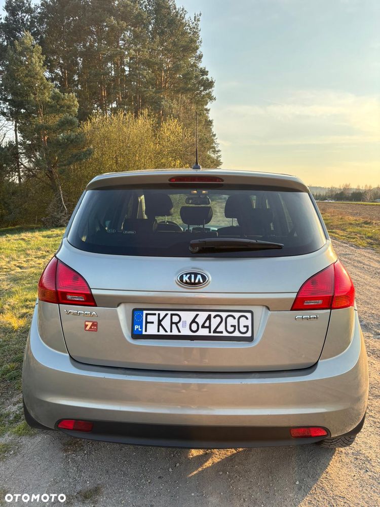Kia Venga 1.6 CRDi L - 4