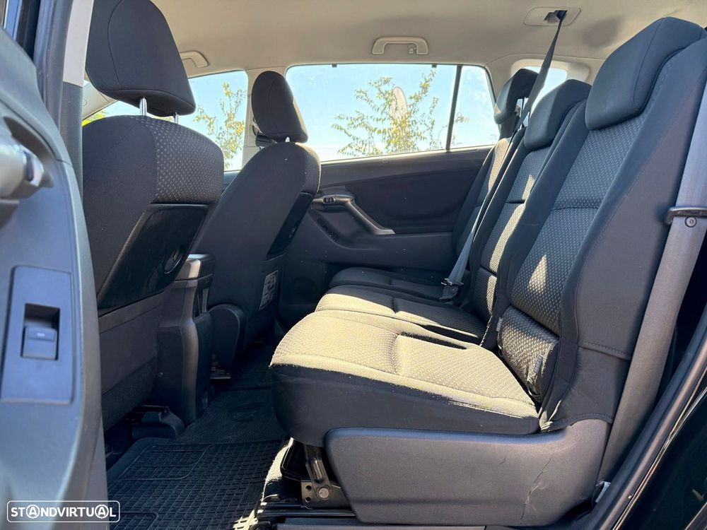 Toyota Verso 2.0 D-4D Energy i-Motion - 11