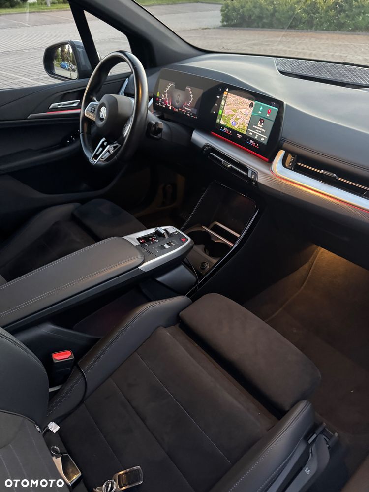 BMW Seria 2 218i - 21