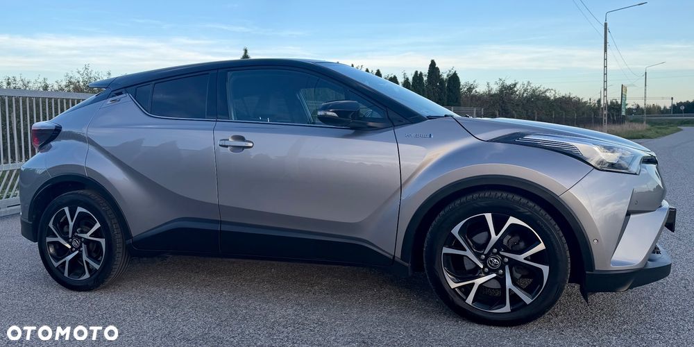 Toyota C-HR 1.8 Hybrid Prestige - 2