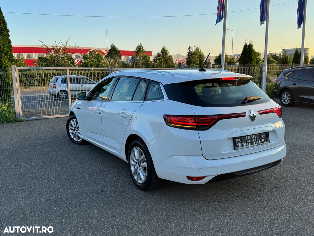 Renault Megane BLUE dCi 115 BUSINESS EDITION - 22