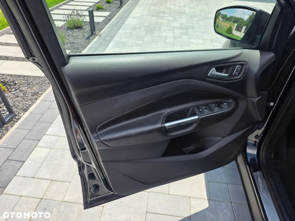 Ford Kuga 1.6 EcoBoost FWD Titanium ASS - 17