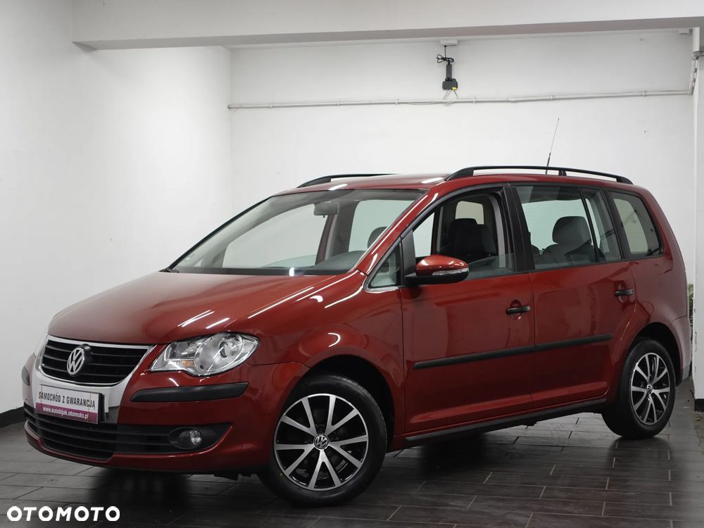 Volkswagen Touran - 13