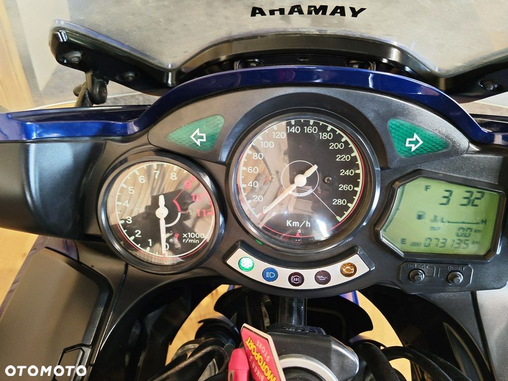 Yamaha FJR - 5