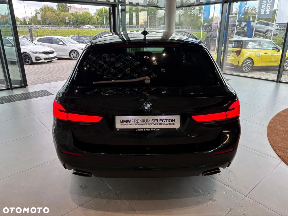 BMW Seria 5 530i xDrive mHEV - 7
