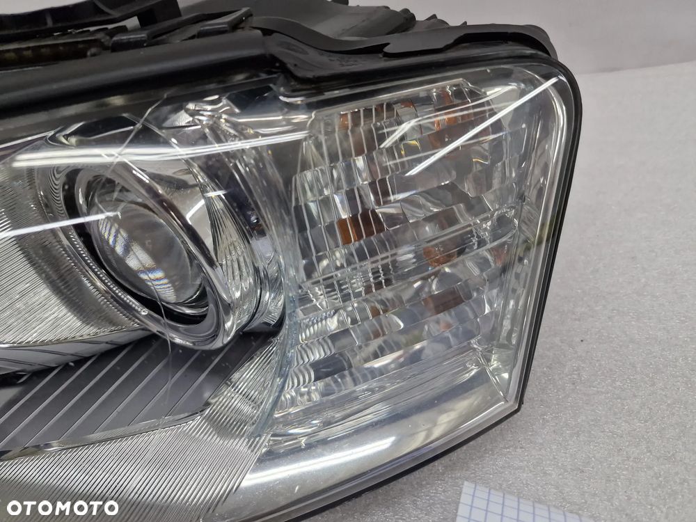 AUDI A8 D3 / D3 LIFT 02-08 LEWA ZWYKŁA LAMPA PRZEDNIA PRZÓD SOCZEWKA , NR AUKCJI LA518 - 6
