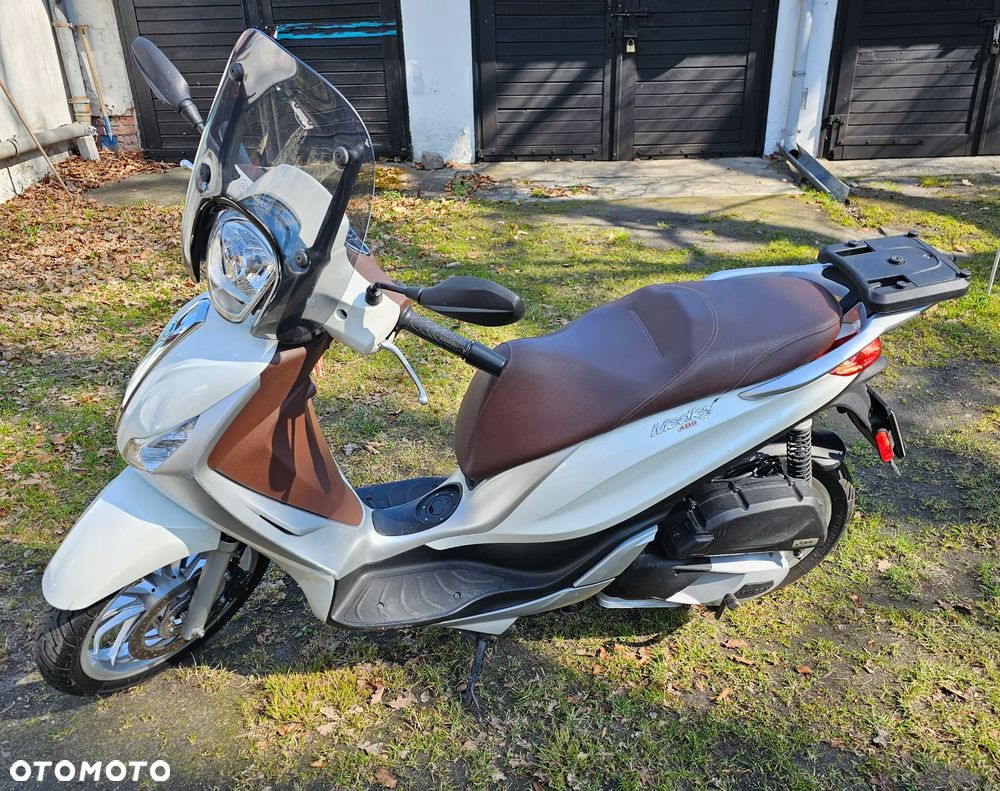 Piaggio Medley - 8