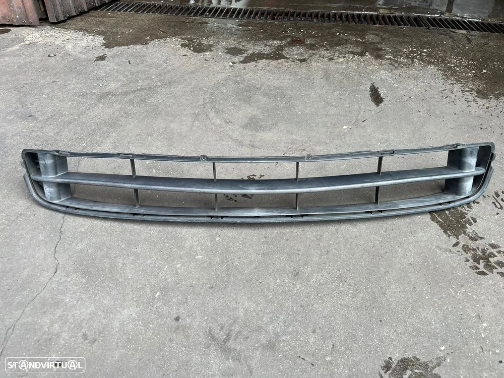 Honda Jazz II - GRELHA INFERIOR PARA CHOQUES FRENTE - G173 - 1