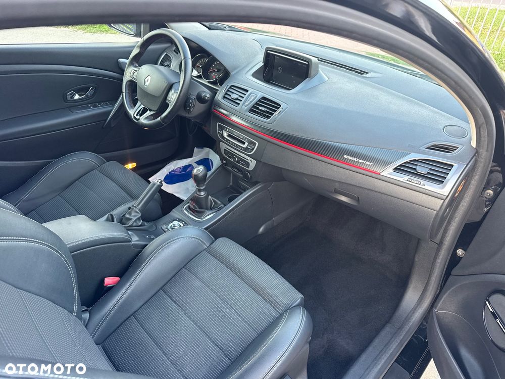 Renault Megane 220 GT - 14