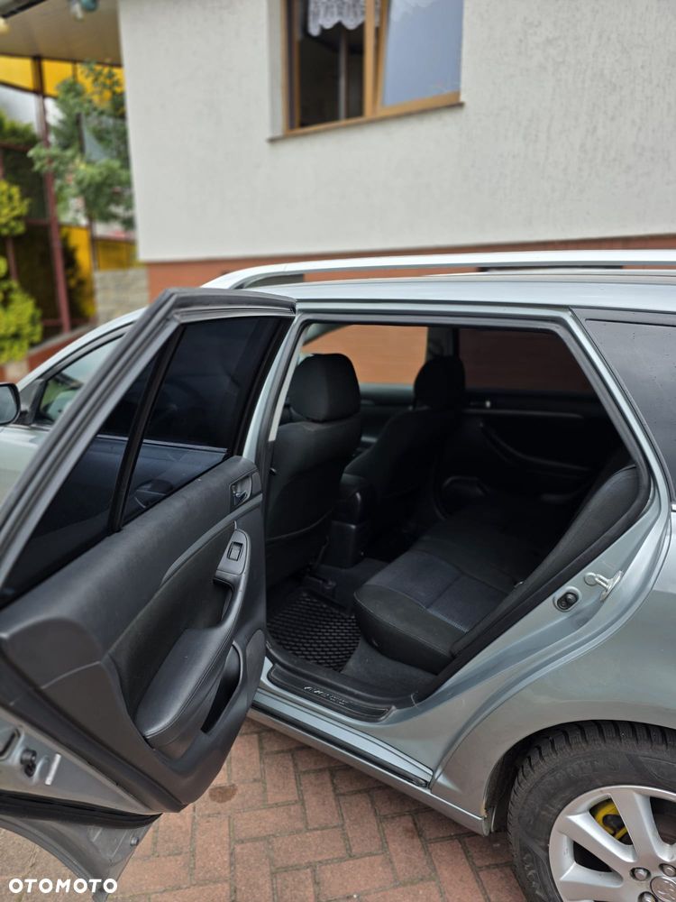 Toyota Avensis 2.0 D-4D Luna - 8