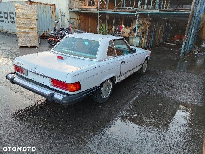 Mercedes-Benz SL - 12