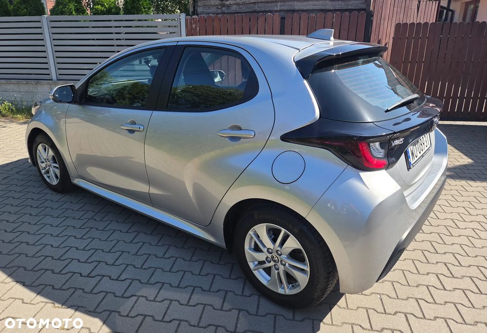 Toyota Yaris Hybrid 1.5 Active - 4