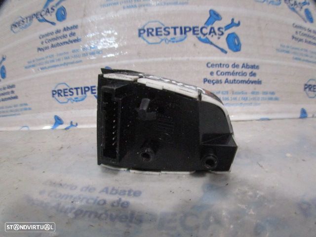 Interruptor 967001J000 200008065 HYUNDAI  I20 FASE 2 2013 1.1CRDI 75CV 5P BRANCO Volante Volume - 2