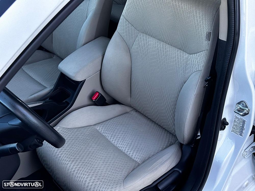 Honda Civic 1.8 i-VTEC Auto Comfort - 27