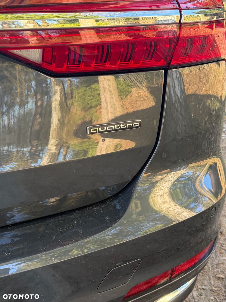 Audi A6 Avant 40 TDI quattro S tronic design - 26