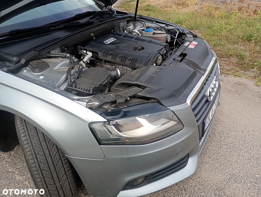 Audi A4 Limousine - 20