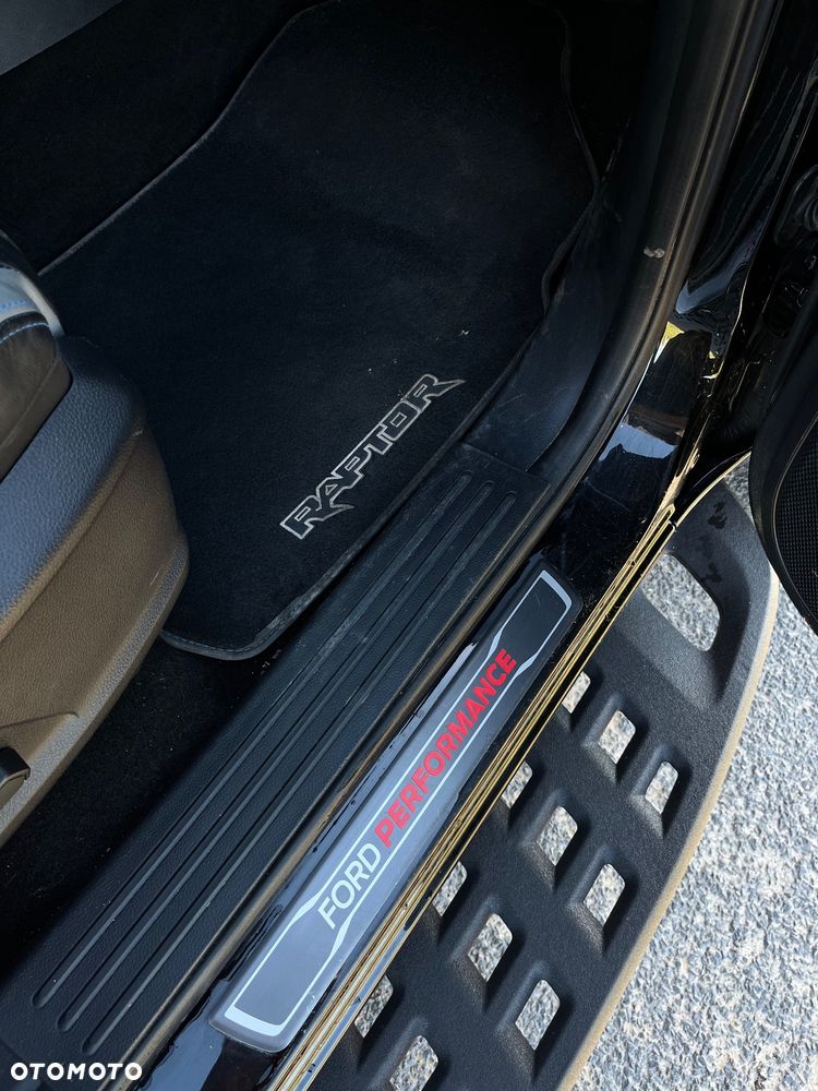 Ford Ranger Raptor - 16