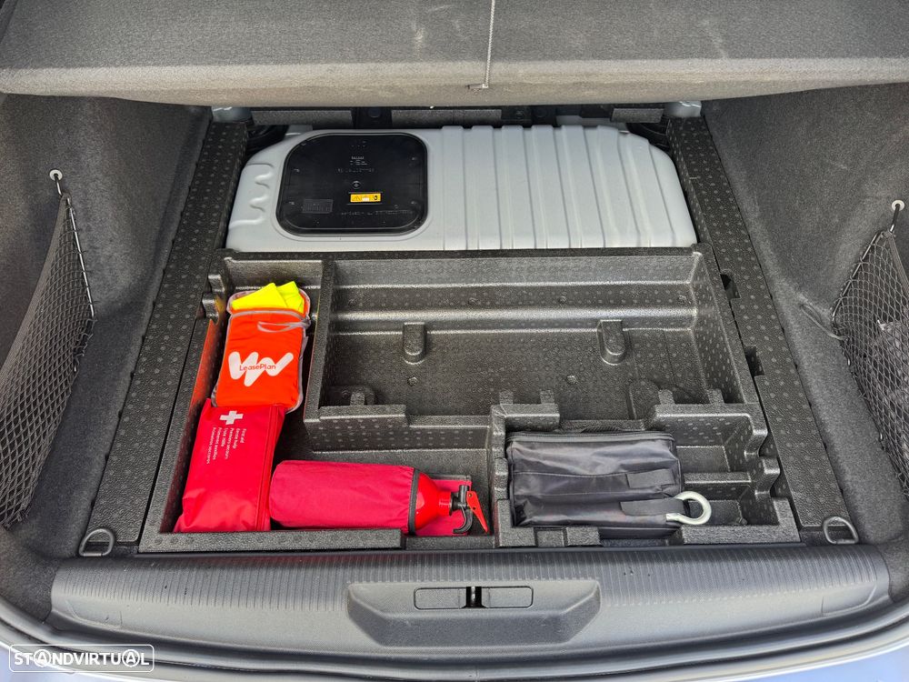 Peugeot 308 SW 1.6 Hybrid Allure Pack e-EAT8 - 43