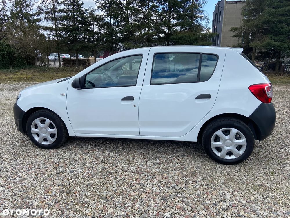 Dacia Sandero - 11