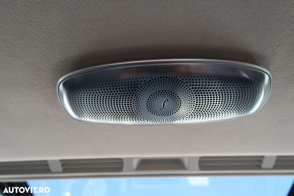 Mercedes-Benz AMG GT 4-door Coupe - 32