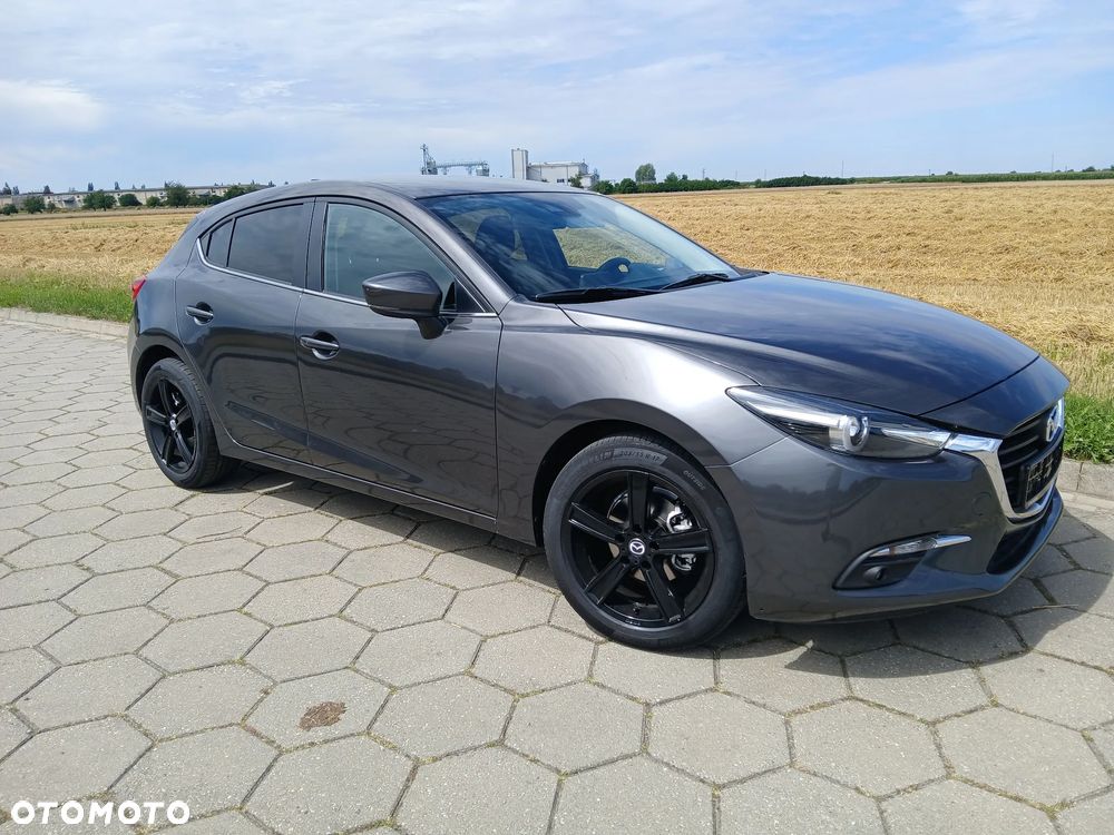 Mazda 3 - 5