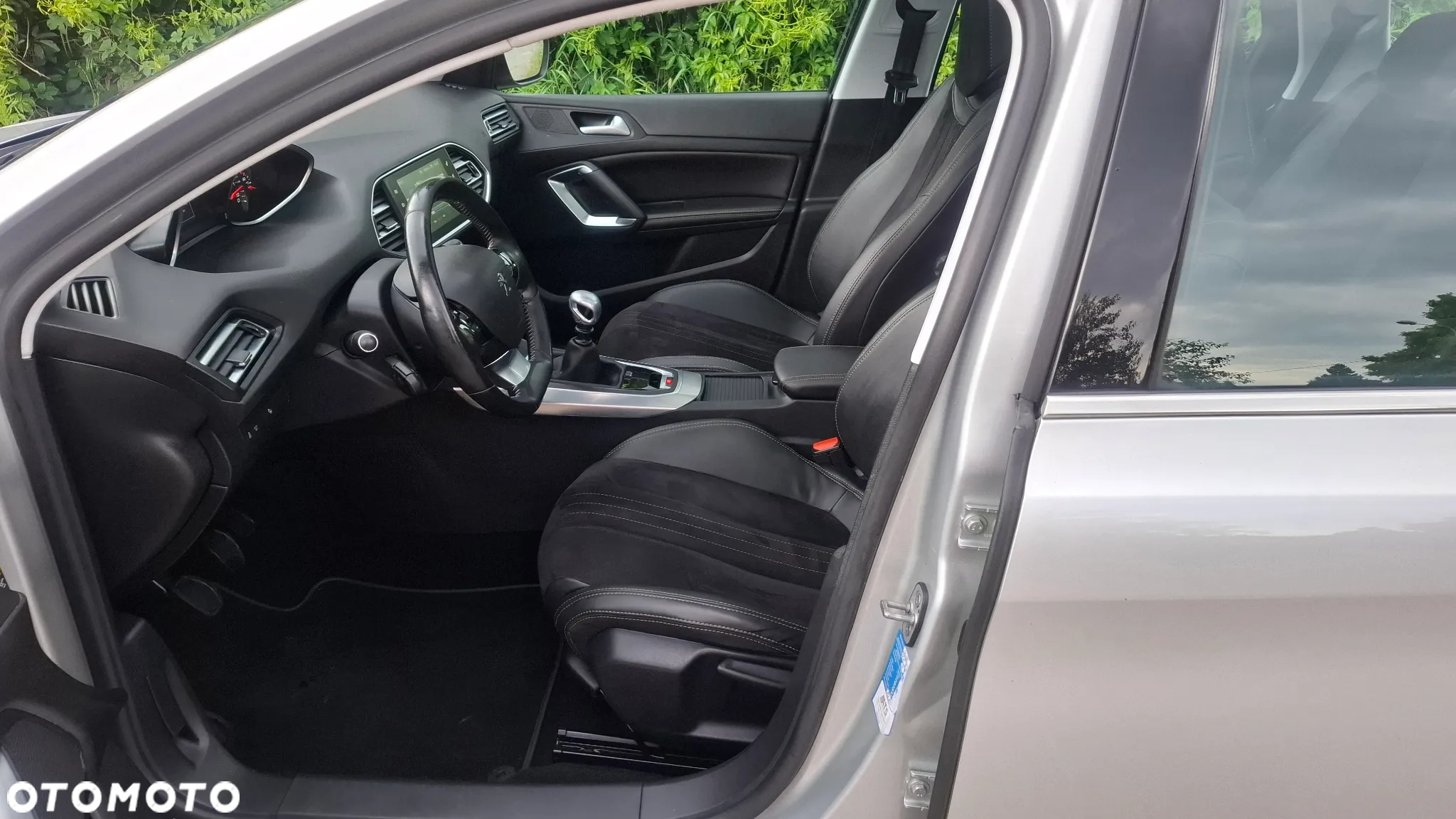 Peugeot 308 SW BlueHDi 150 Stop & Start Business-Line - 5