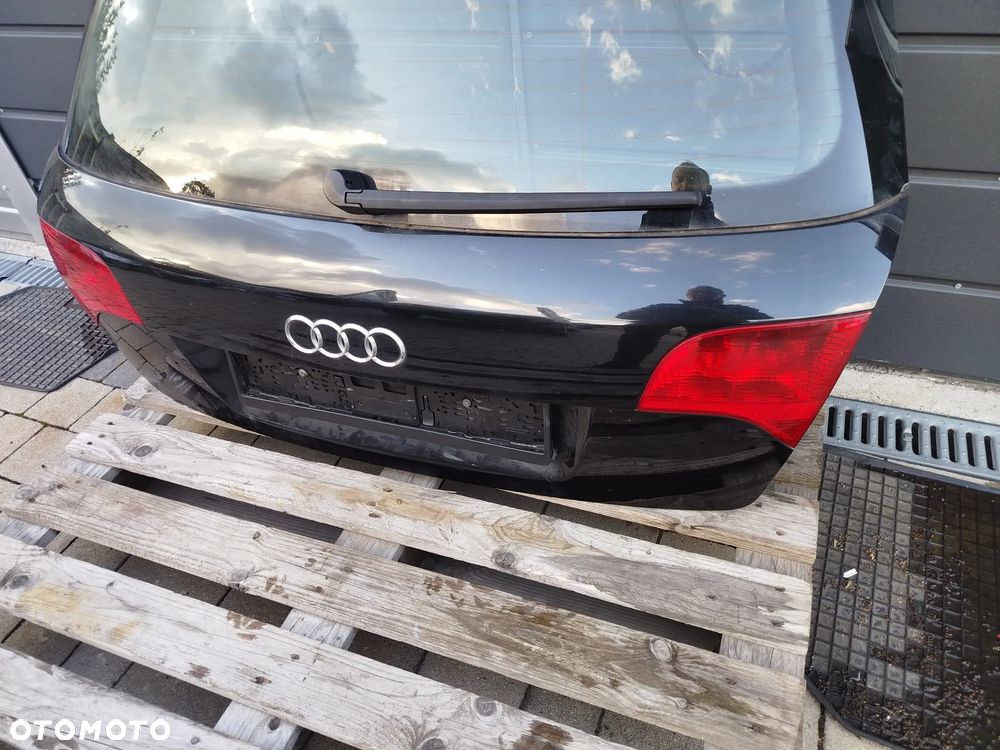 Audi A4 B7 kombi  klapa tylna LZ9Y - 2