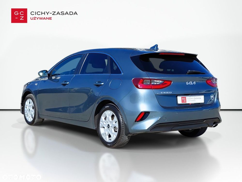 Kia Ceed 1.5 T-GDI M - 4