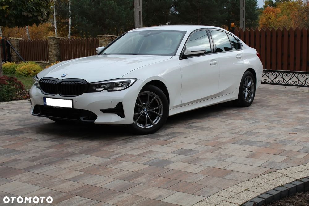 BMW Seria 3 320i Sport Line - 1