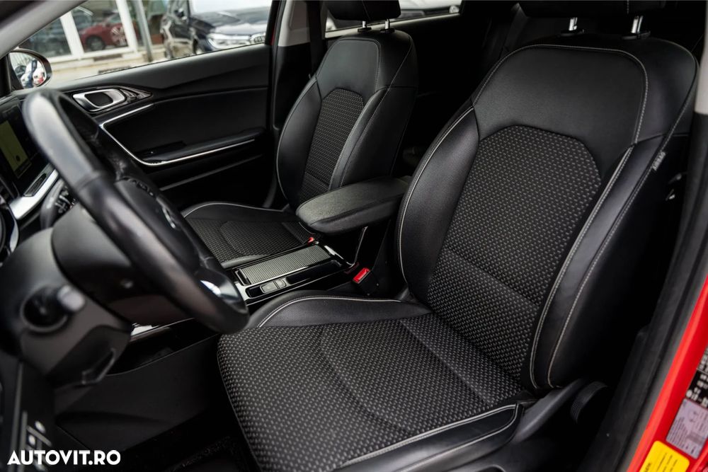 Kia Ceed 1.6 CRDi DCT GT Line - 13