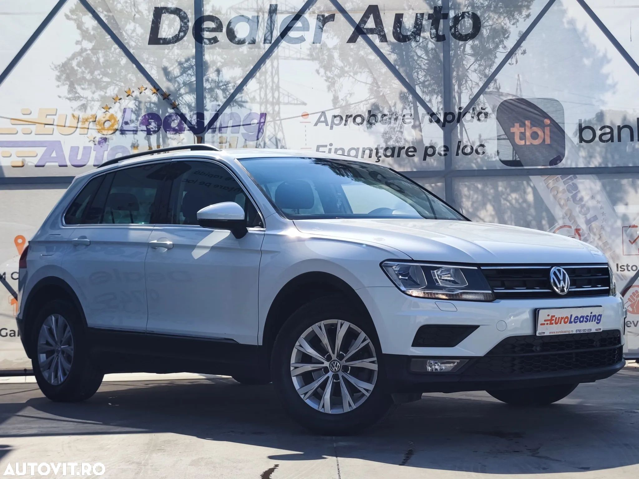 Volkswagen Tiguan 1.5 TSI ACT DSG Comfortline - 1