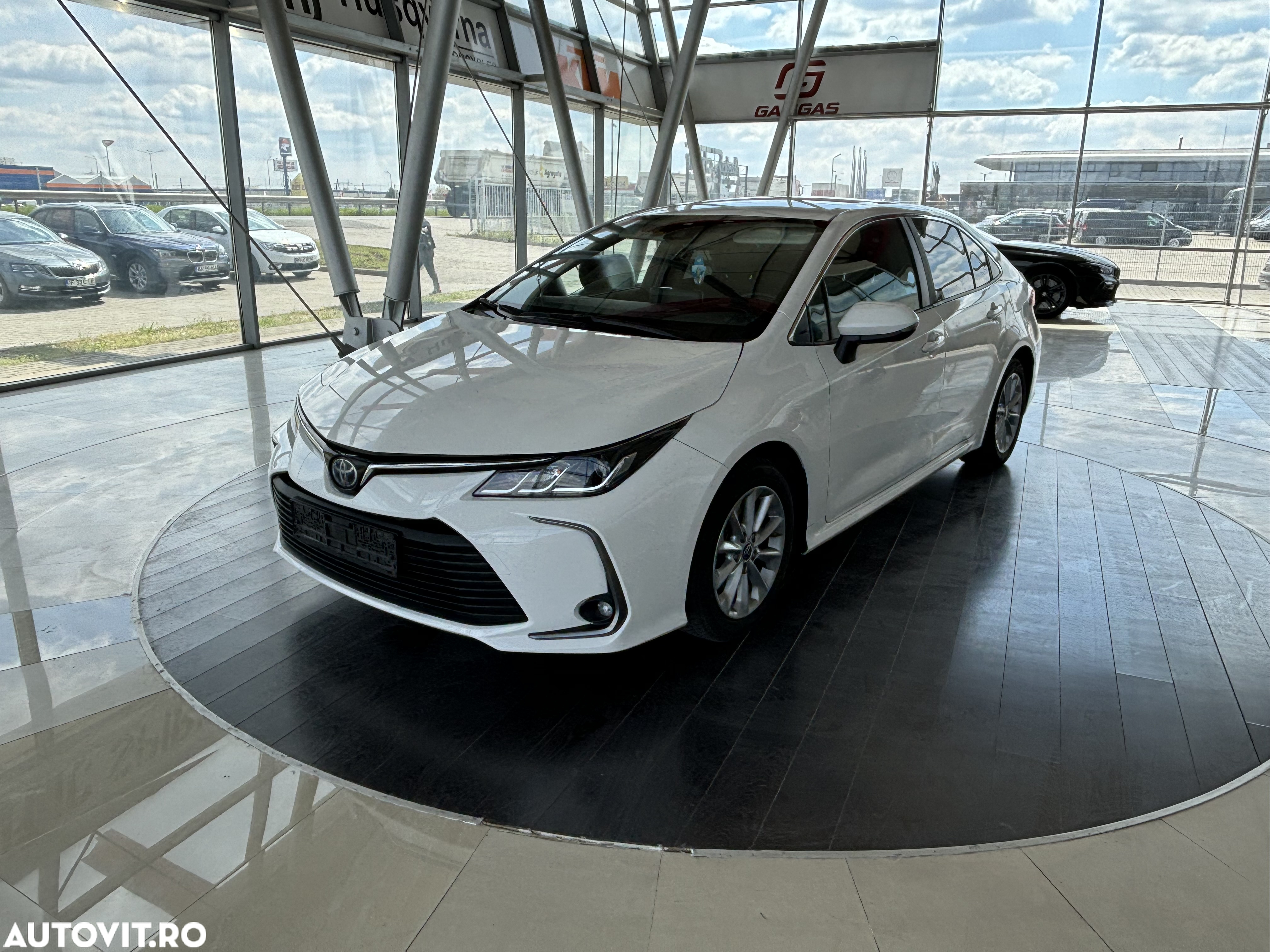 Toyota Corolla Sedan 1.5 TNGA MT Eco - 2