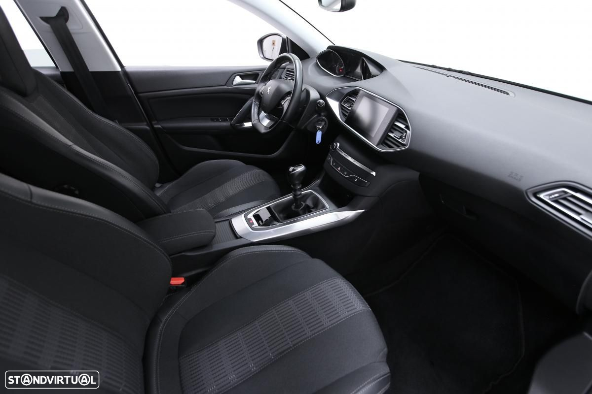 Peugeot 308 SW 1.2 PureTech Allure - 9