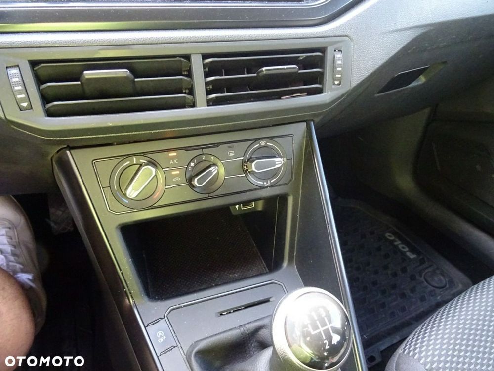 Volkswagen Polo 1.0 Comfortline - 7
