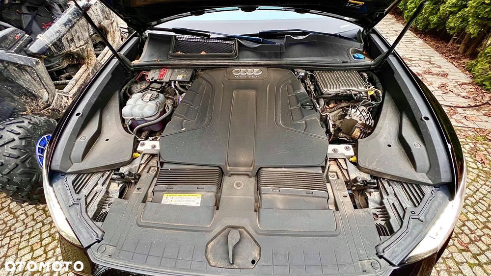 Audi Q8 50 TDI mHEV Quattro Black Edition Tiptronic - 8