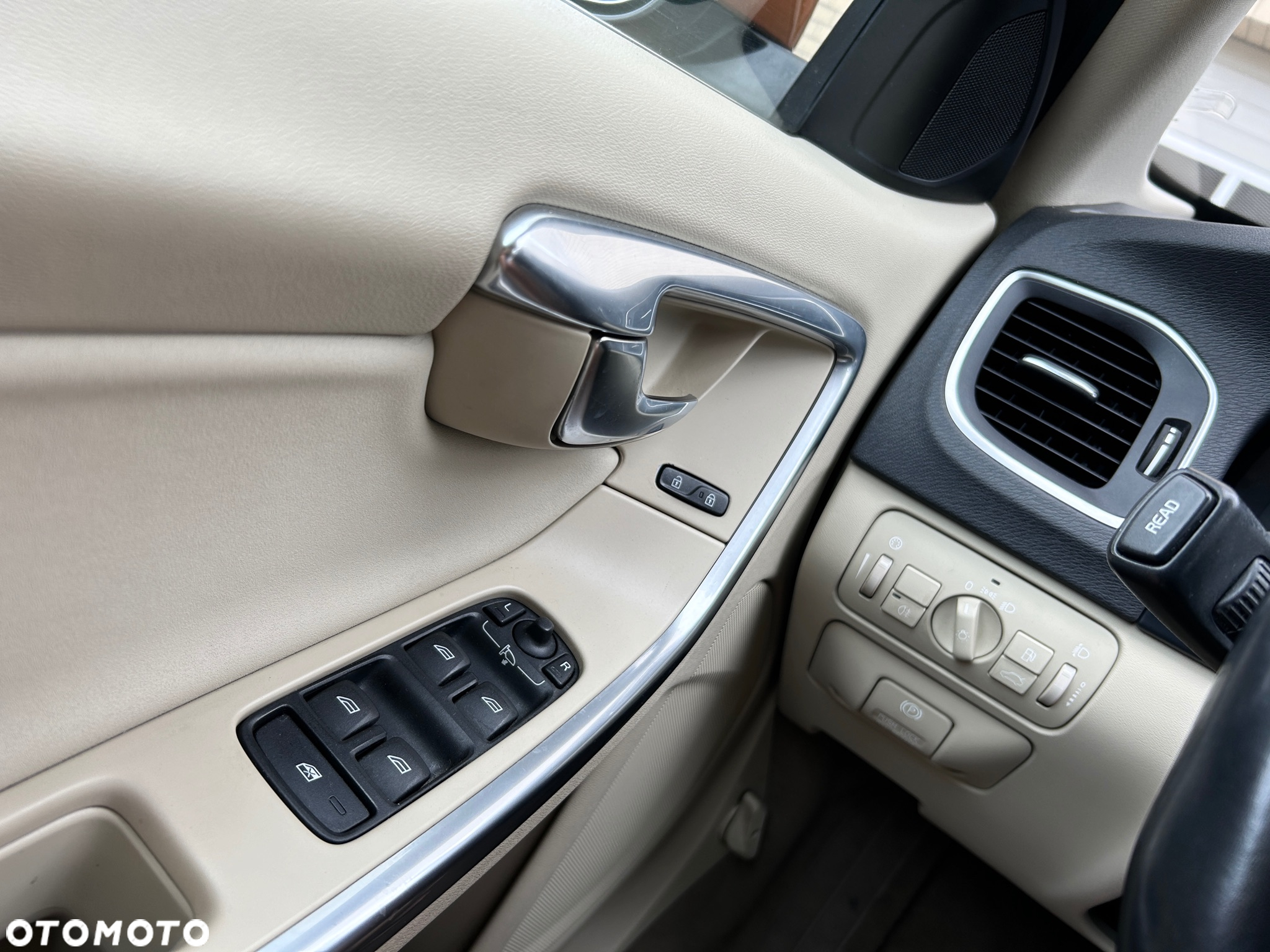 Volvo S60 - 23