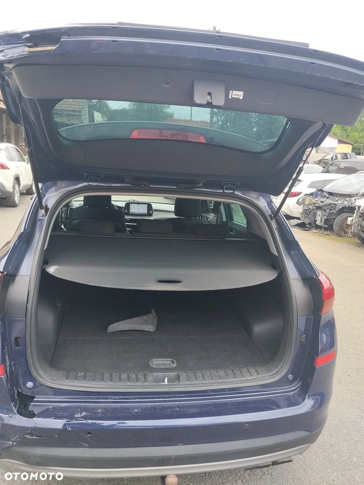 Hyundai Tucson - 16