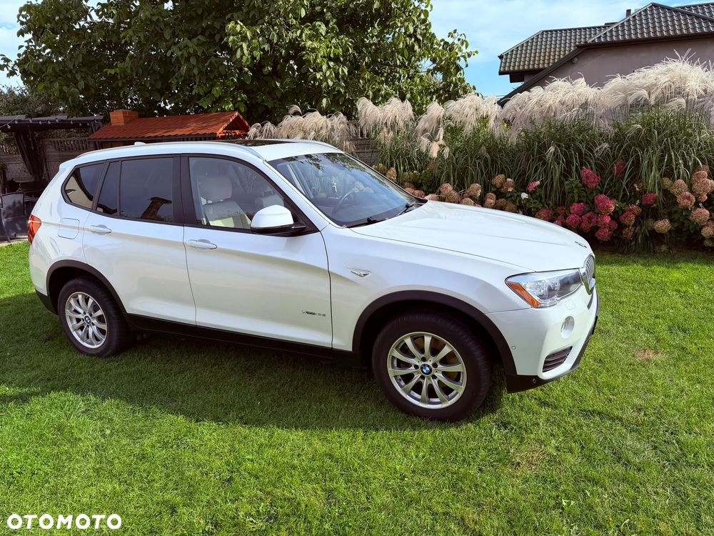 BMW X3 xDrive28i Advantage sport - 23