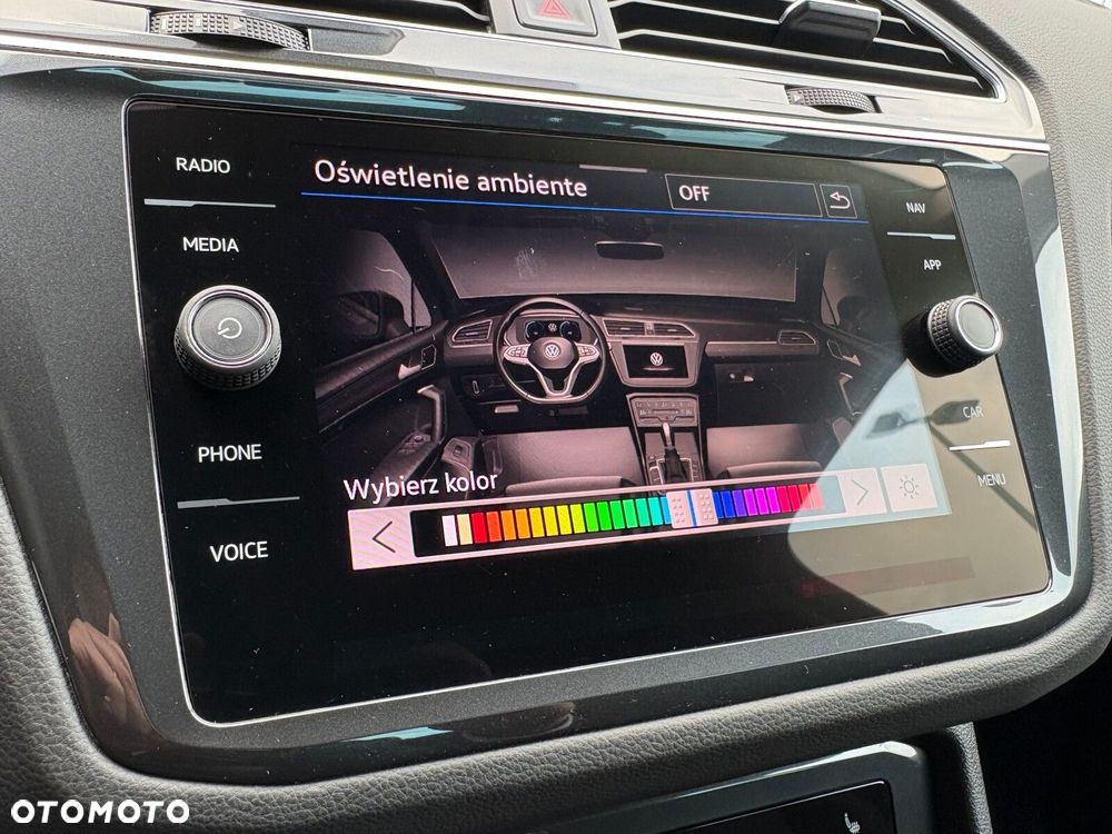 Volkswagen Tiguan 1.5 TSI EVO Elegance DSG - 37
