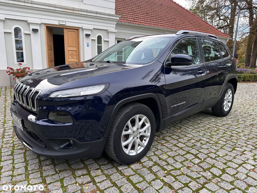Jeep Cherokee - 10