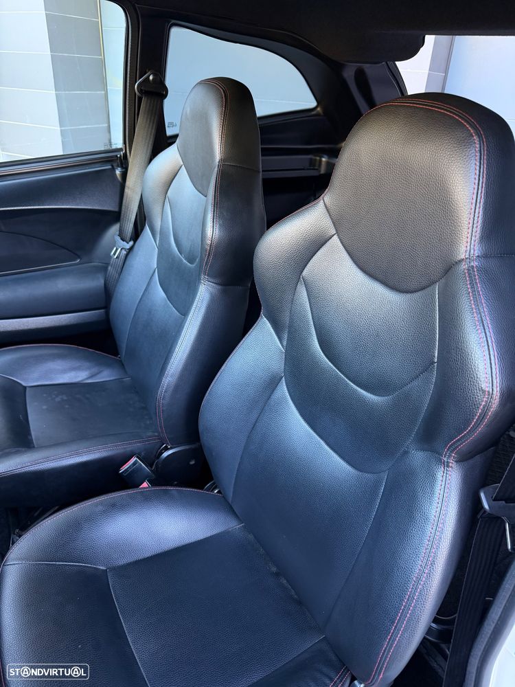 Aixam Coupe - 7