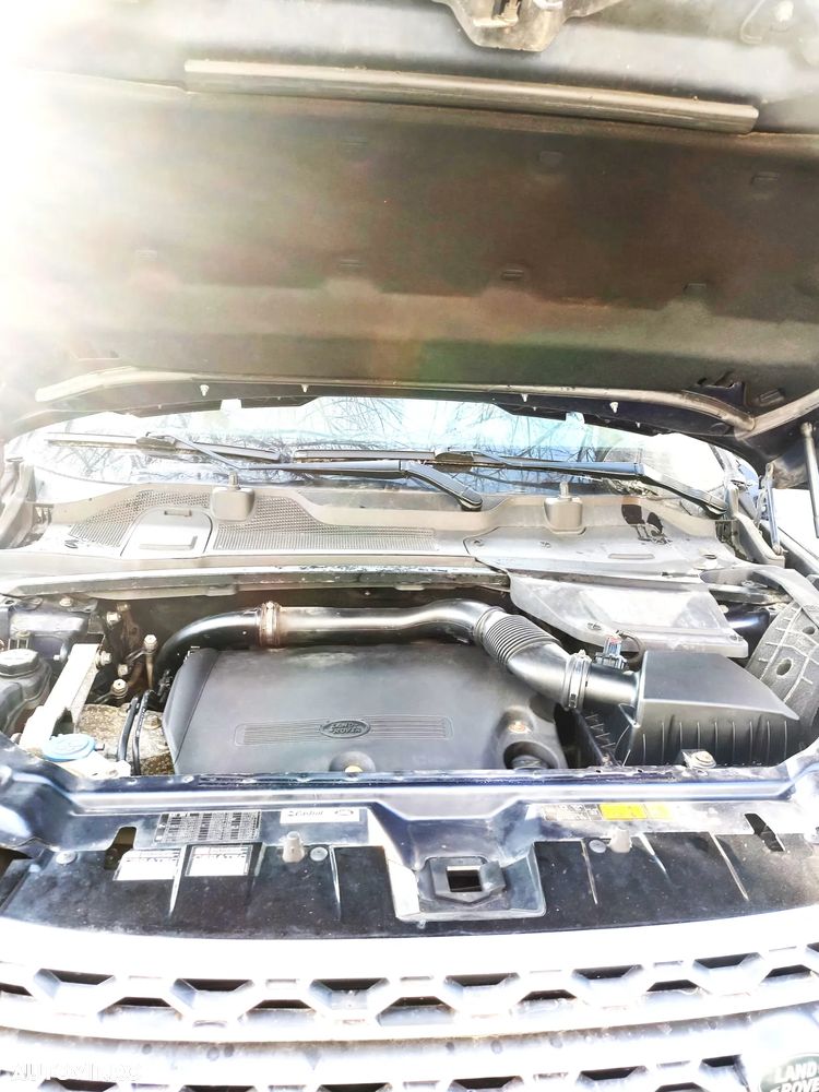 Land Rover Discovery Sport - 16