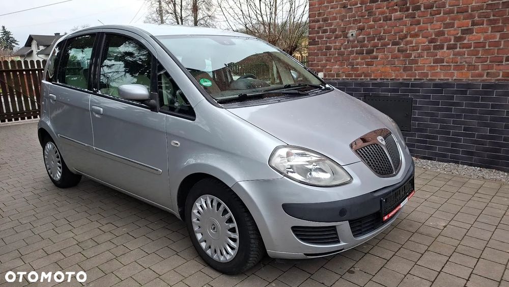 Lancia Musa 1.4 16v Platinum - 1