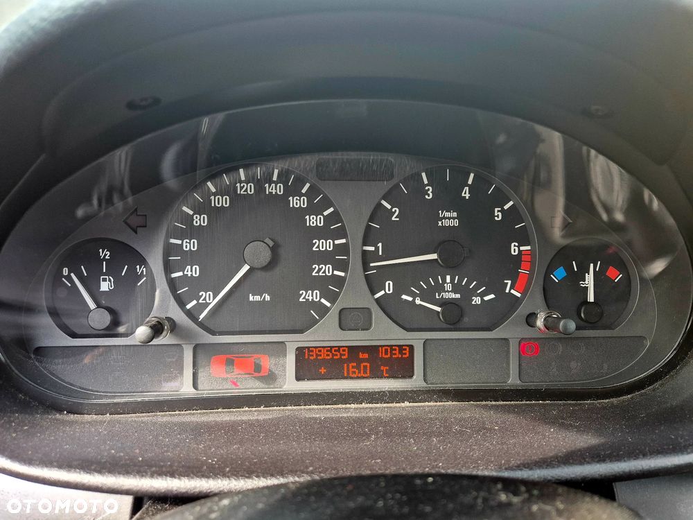 BMW Seria 3 318i Edition Lifestyle - 8