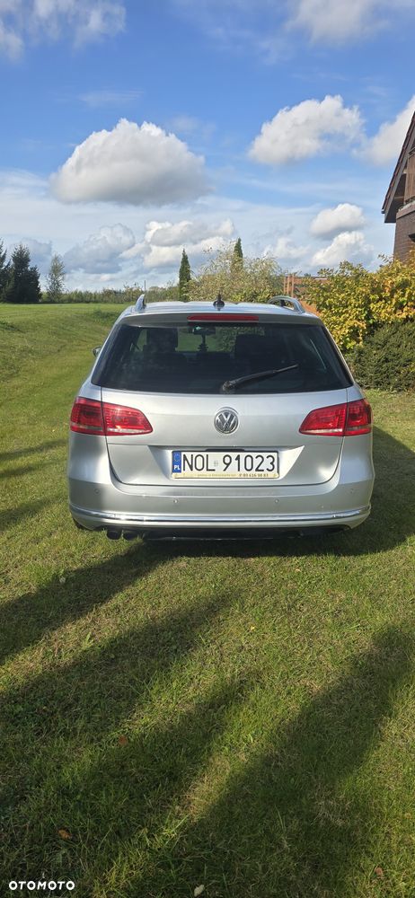 Volkswagen Passat 2.0 TDI Comfortline Optimum DSG - 2