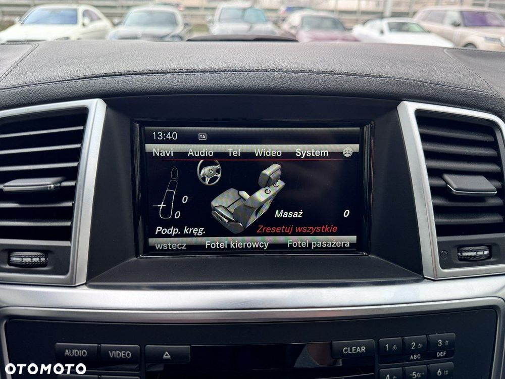 Mercedes-Benz GL - 40