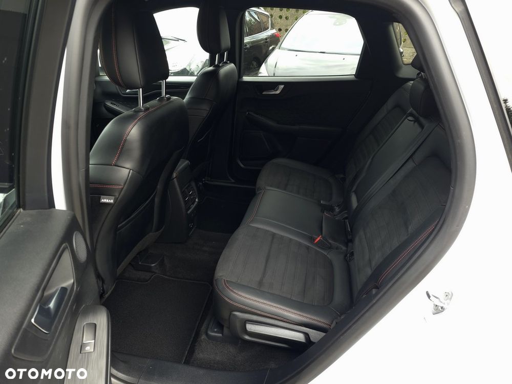 Ford Kuga 2.0 EcoBlue mHEV FWD ST-Line - 9