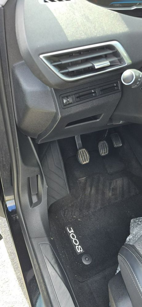 Peugeot 3008 - 10