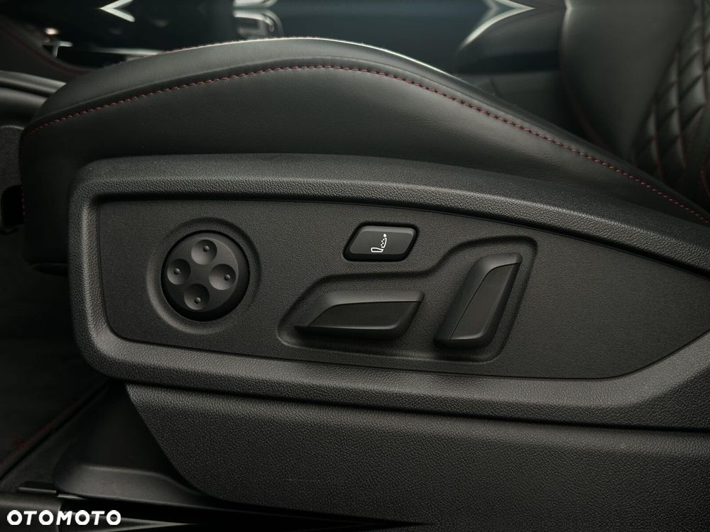 Audi SQ5 - 31