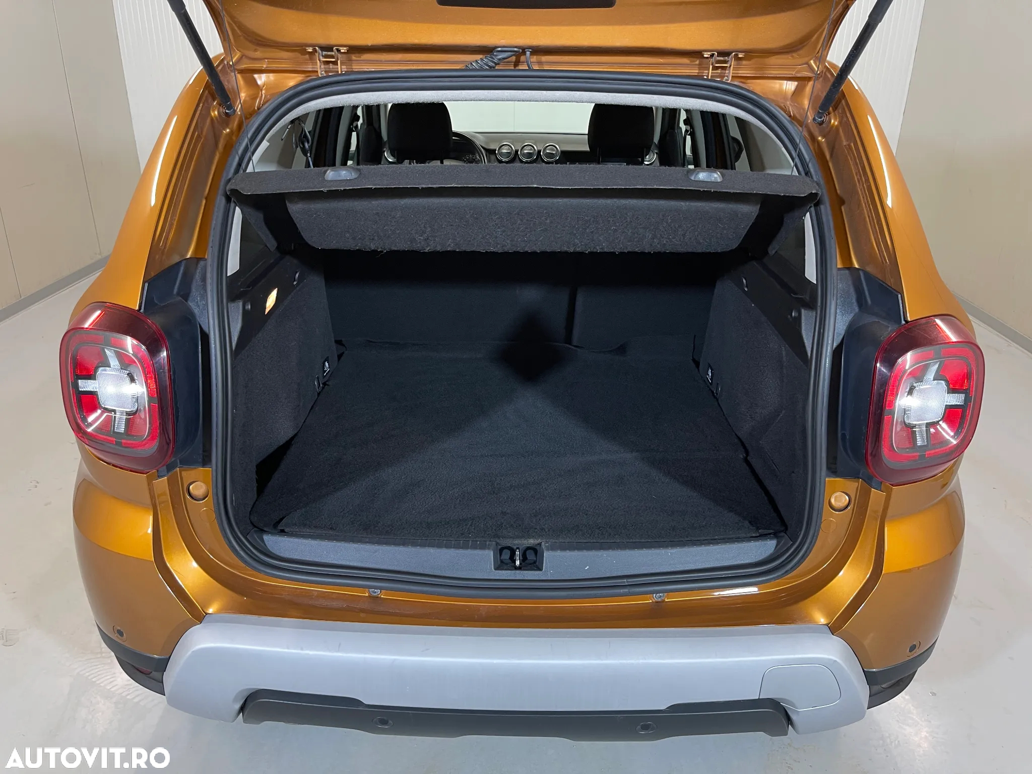 Dacia Duster 1.5 Blue dCi 4WD Prestige jante 17" - 11